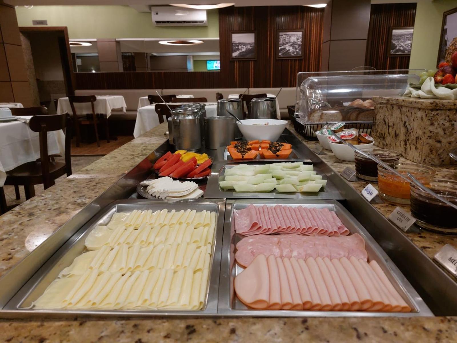 普林西比酒店 约恩维利 外观 照片